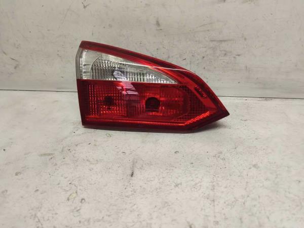 FEU ARRIERE GAUCHE FORD FOCUS  - Vue 1